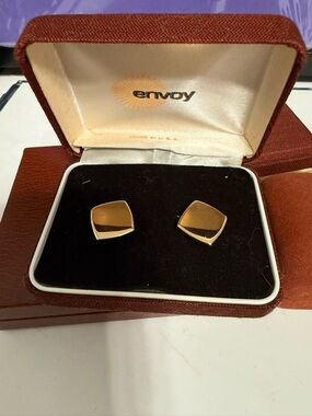 Envoy Gold-Tone Men’s Cufflinks - Polished Gold Finish